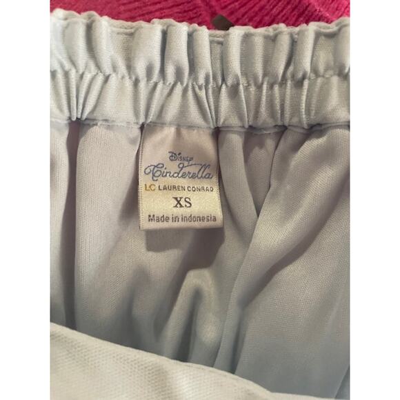Disney Cinderella Women Size X-Small Tulle Skirt with Castle Print - Picture 5 of 6